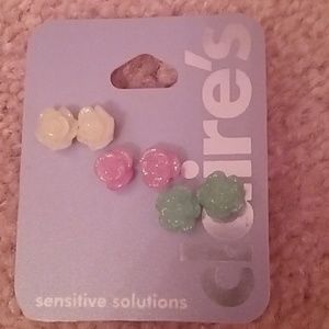 Claire's rose earrings